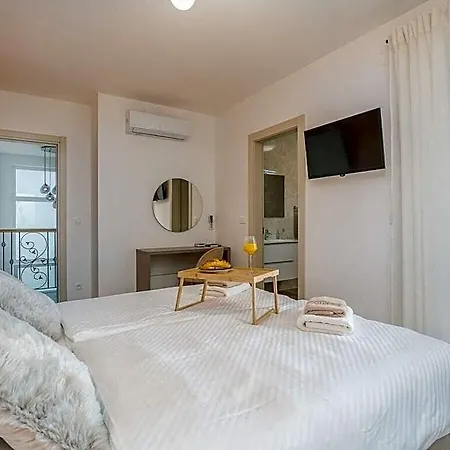 Lusarci Comfortable Krk Town